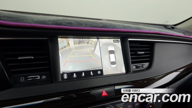 Kia K7 2018 — photo 21