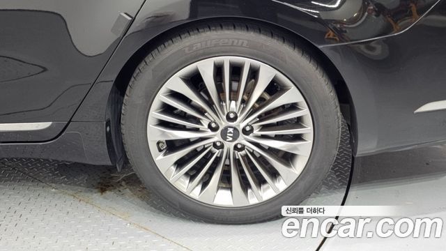 Kia K7 2018 — photo 7
