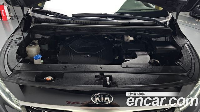 Kia Canival 2020 — photo 6