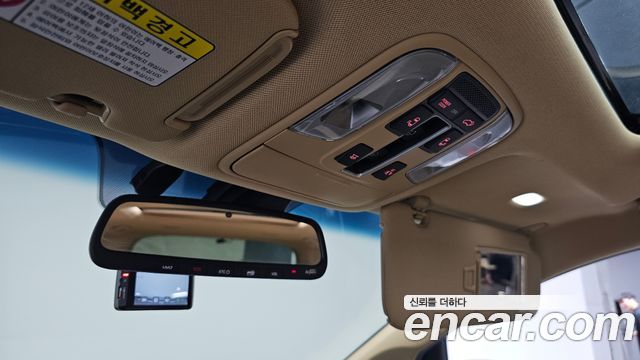 Kia Canival 2020 — photo 22