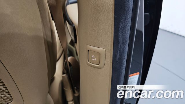 Kia Canival 2020 — photo 25
