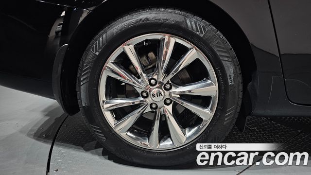 Kia Canival 2020 — photo 7