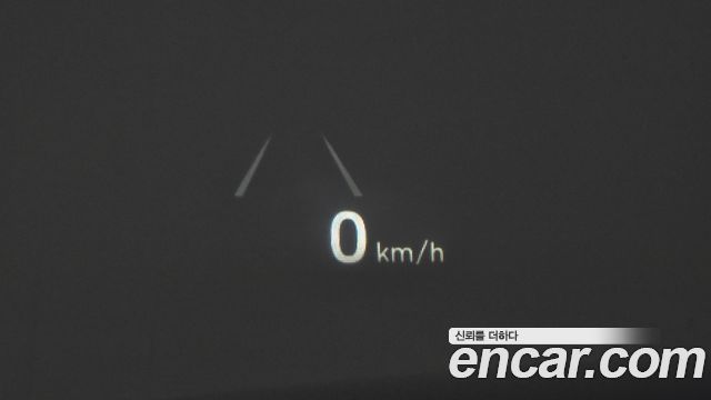 Genesis G90 2019 — photo 14