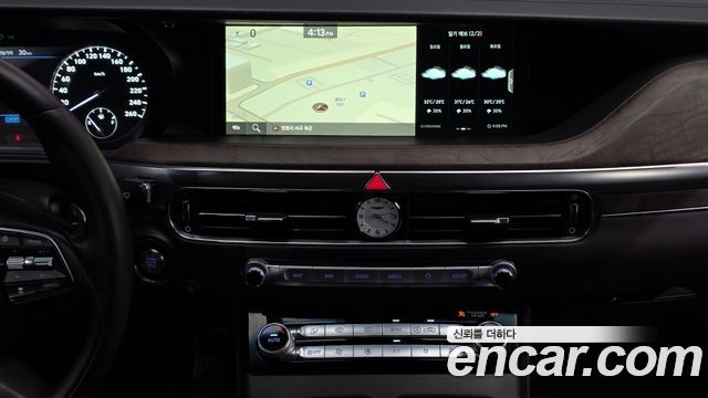 Genesis G90 2019 — photo 15