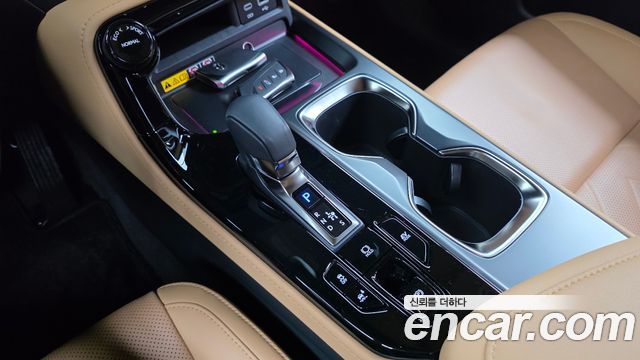 Lexus NX 2025 — photo 12