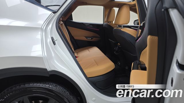 Lexus NX 2025 — photo 17