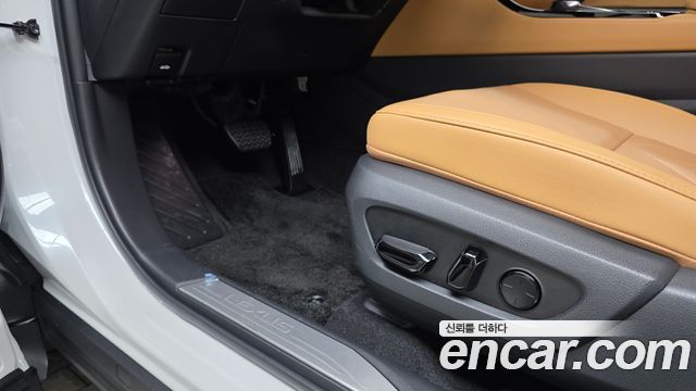 Lexus NX 2025 — photo 30