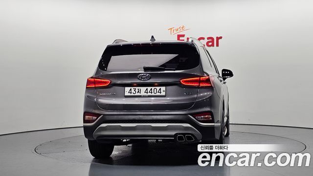 Hyundai Santafe 2019 — photo 4