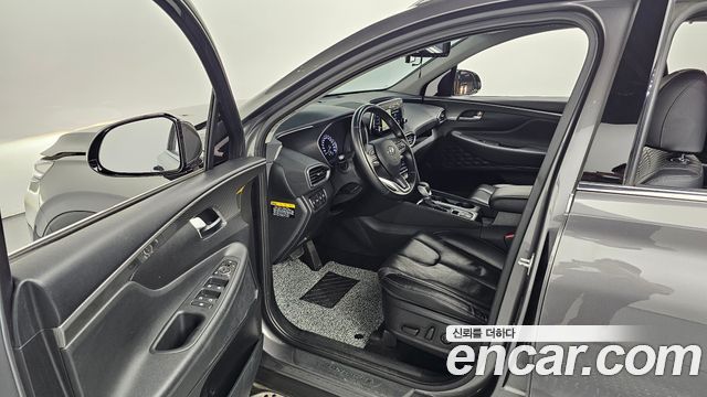 Hyundai Santafe 2019 — photo 13