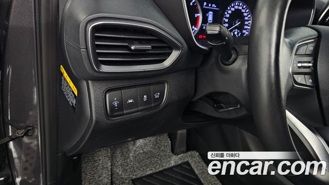 Hyundai Santafe 2019 — photo 23