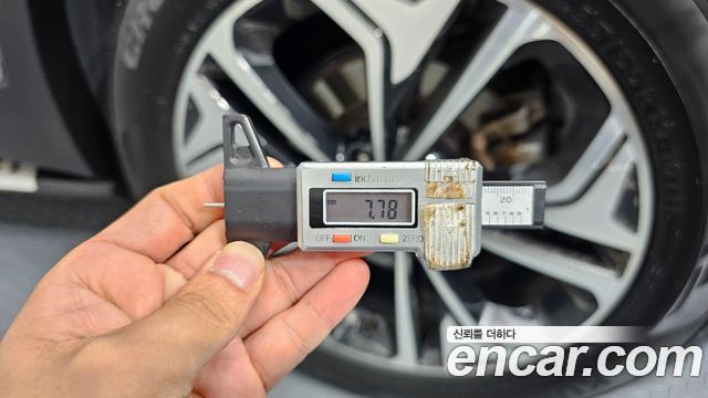 Hyundai Santafe 2019 — photo 29