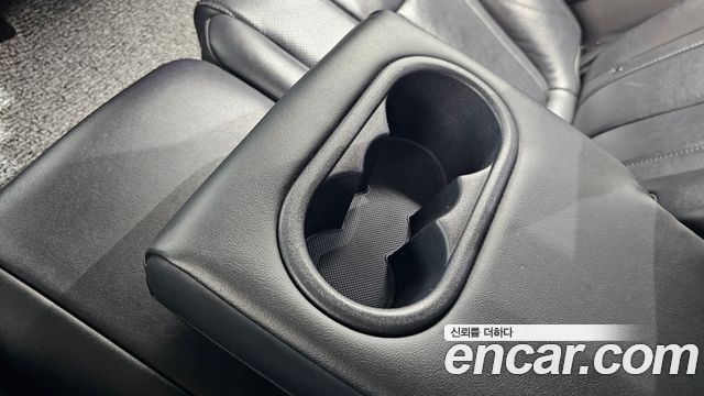 Hyundai Santafe 2019 — photo 33