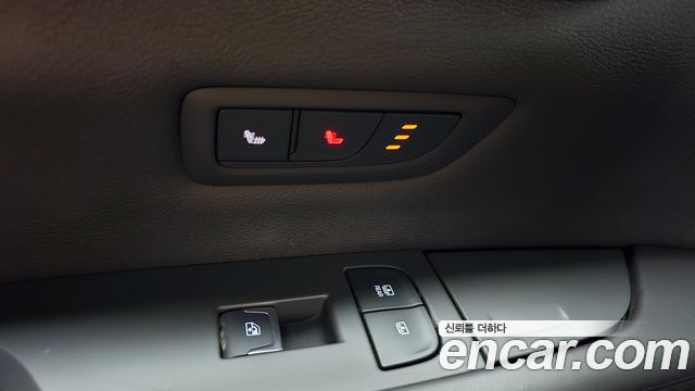Cadillac CT6 2018 — photo 23