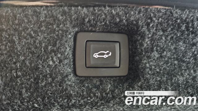 Cadillac CT6 2018 — photo 26