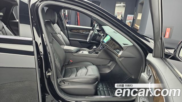 Cadillac CT6 2018 — photo 16