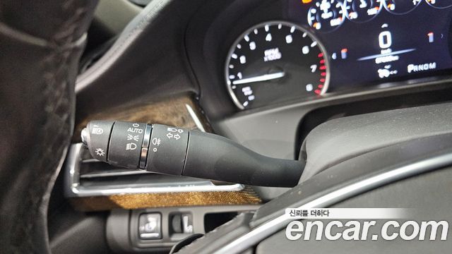 Cadillac CT6 2018 — photo 27