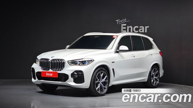 BMW X5 2022 — photo 1