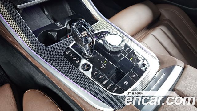 BMW X5 2022 — photo 12