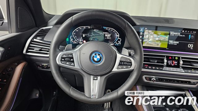 BMW X5 2022 — photo 18