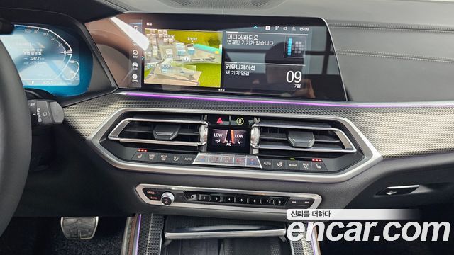 BMW X5 2022 — photo 20
