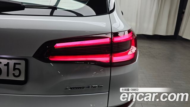 BMW X5 2022 — photo 9