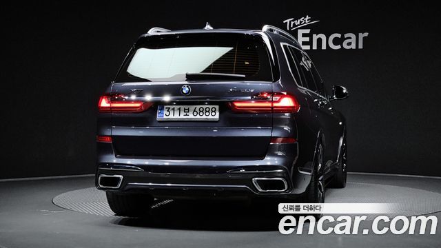 BMW X7 2020 — photo 4