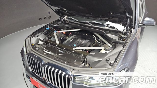 BMW X7 2020 — photo 6