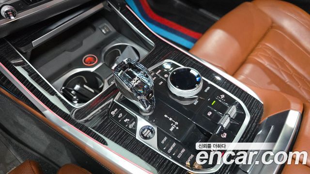 BMW X7 2020 — photo 12