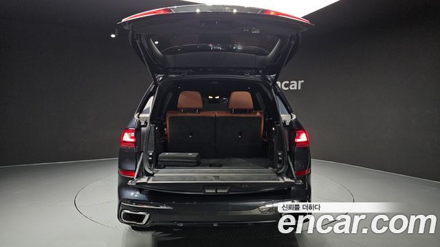 BMW X7 2020 — photo 26
