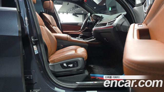 BMW X7 2020 — photo 16