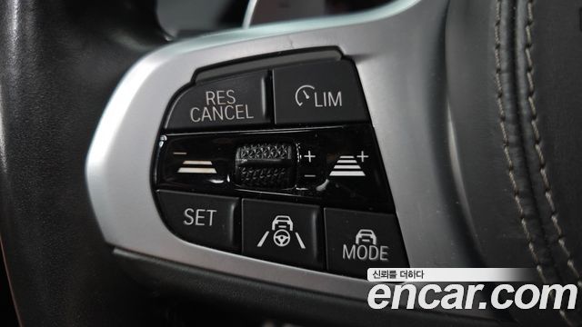 BMW X7 2020 — photo 27