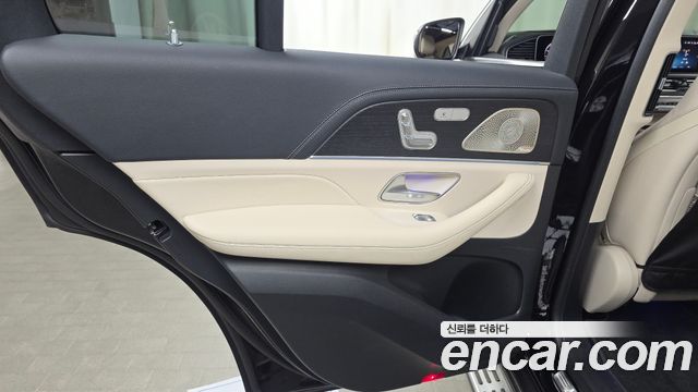 Mercedes-Benz GLE-Class 2025 — photo 15