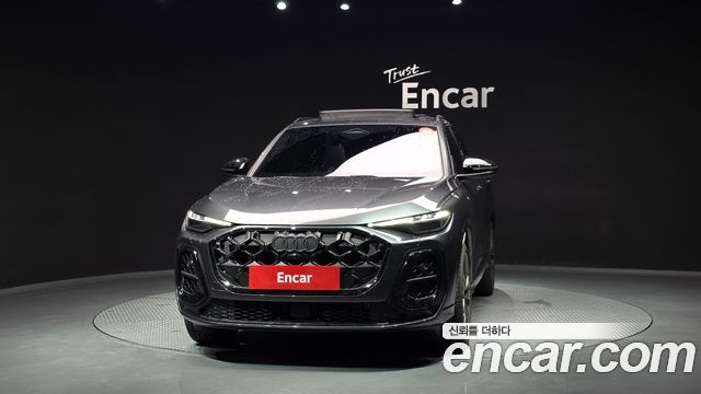 Audi Q5 2025 — photo 3