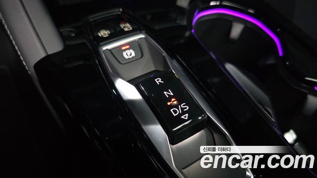 Audi Q5 2025 — photo 9