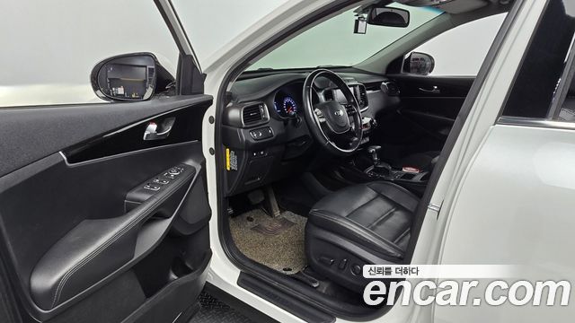 Kia Sorento 2018 — photo 13