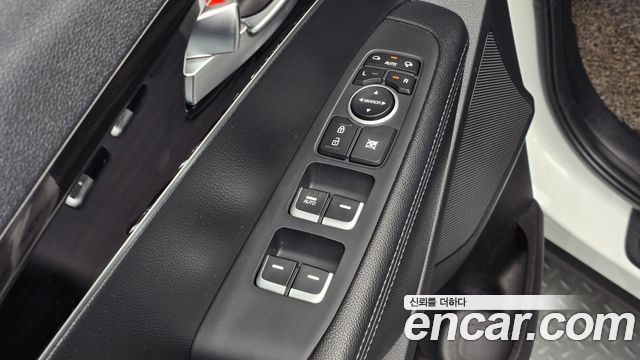 Kia Sorento 2018 — photo 25