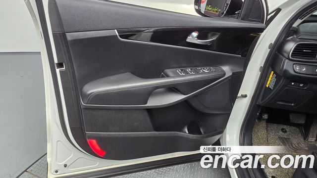 Kia Sorento 2018 — photo 14