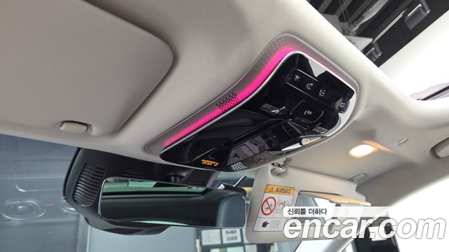 Mercedes-Benz GLC-Class 2023 — photo 26