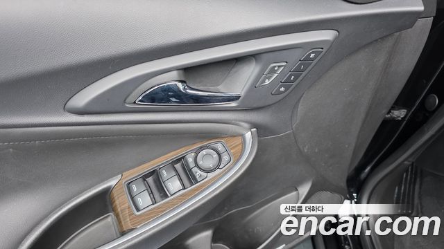 Chevrolet Korea Malibu 2019 — photo 27