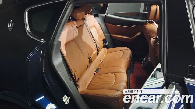 Maserati Levante 2022 — photo 17
