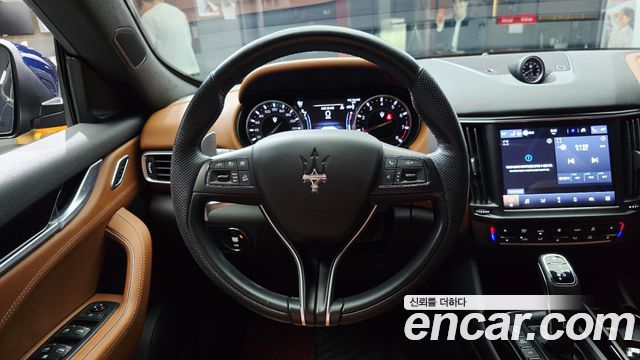 Maserati Levante 2022 — photo 20