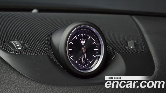 Maserati Levante 2022 — photo 29