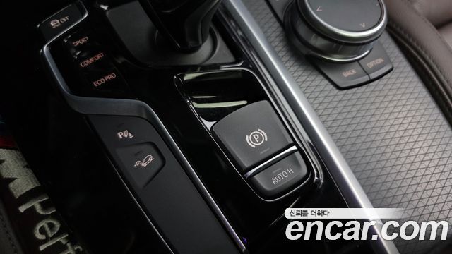 BMW X4 2020 — photo 28