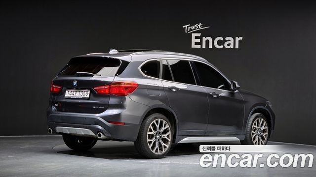 BMW X1 2022 — photo 2