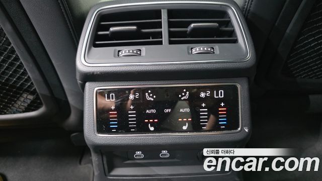 Audi A6 2023 — photo 24