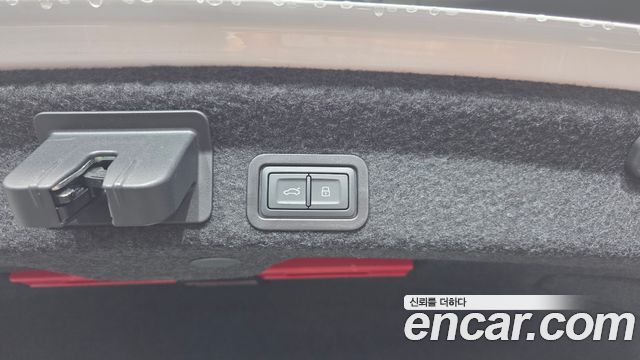 Audi A6 2023 — photo 33