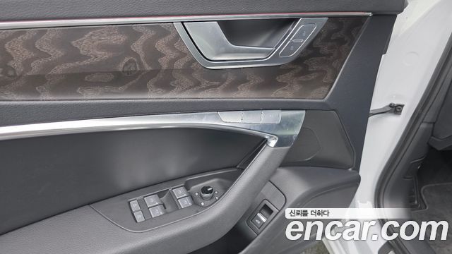 Audi A6 2023 — photo 34