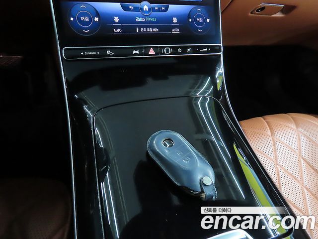 Mercedes-Benz S-Class 2021 — photo 11