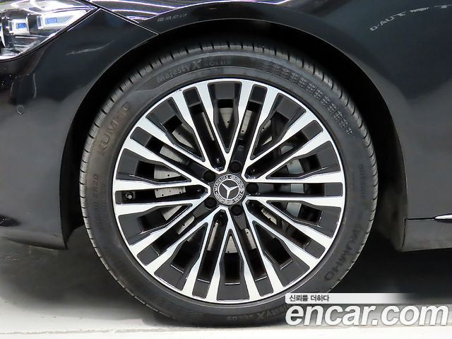 Mercedes-Benz S-Class 2021 — photo 20