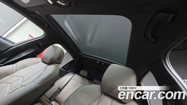 BMW 5-Series 2025 — photo 22